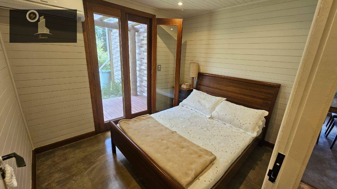 Casa de Condomínio à venda com 3 quartos, 224m² - Foto 26