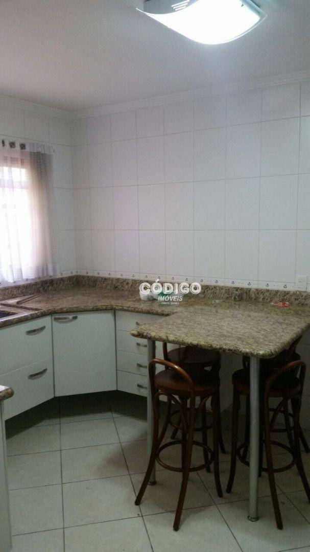 Sobrado à venda com 4 quartos, 282m² - Foto 4