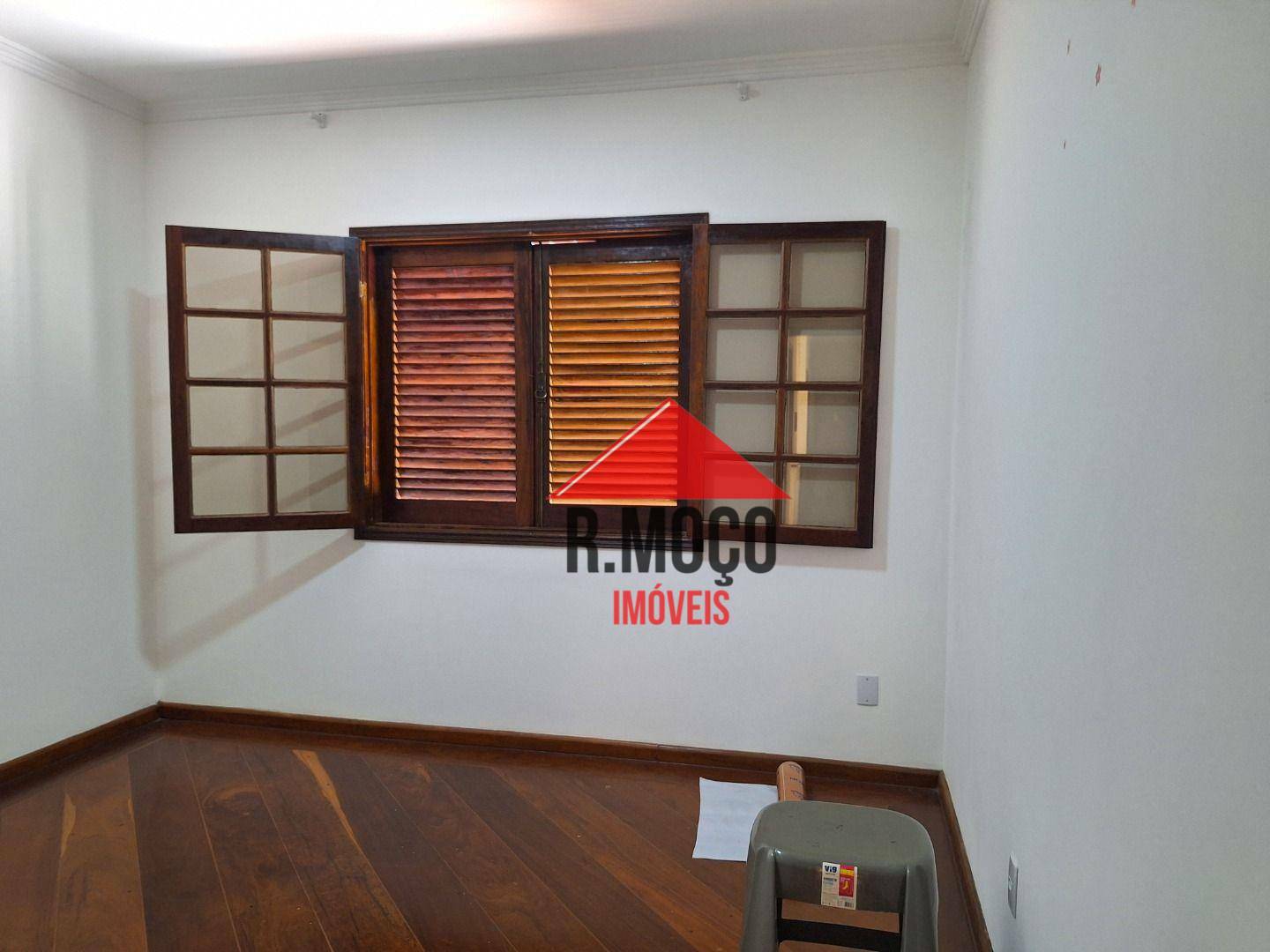 Sobrado à venda com 3 quartos, 220m² - Foto 21