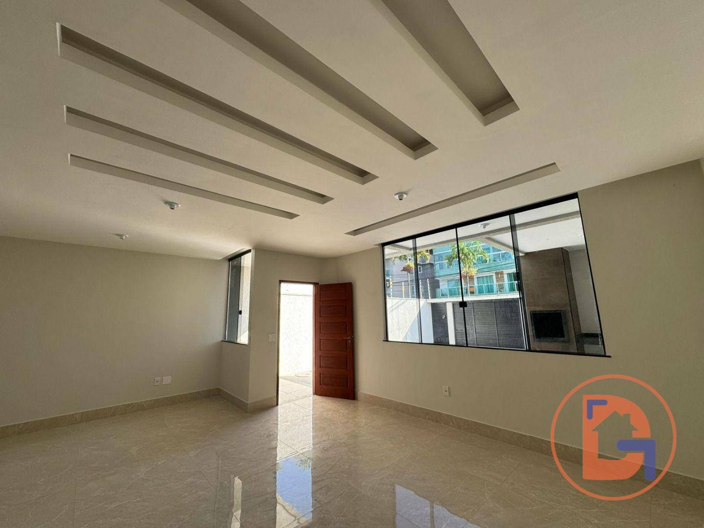 Casa à venda com 3 quartos, 135M2 - Foto 4