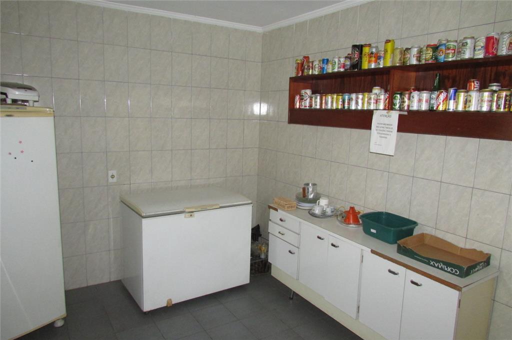 Chácara à venda com 3 quartos, 368m² - Foto 25