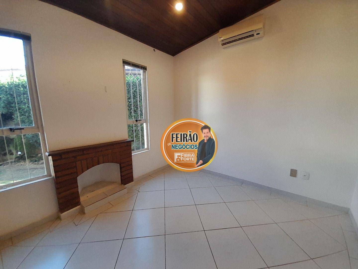 Casa de Condomínio à venda com 5 quartos, 290m² - Foto 6