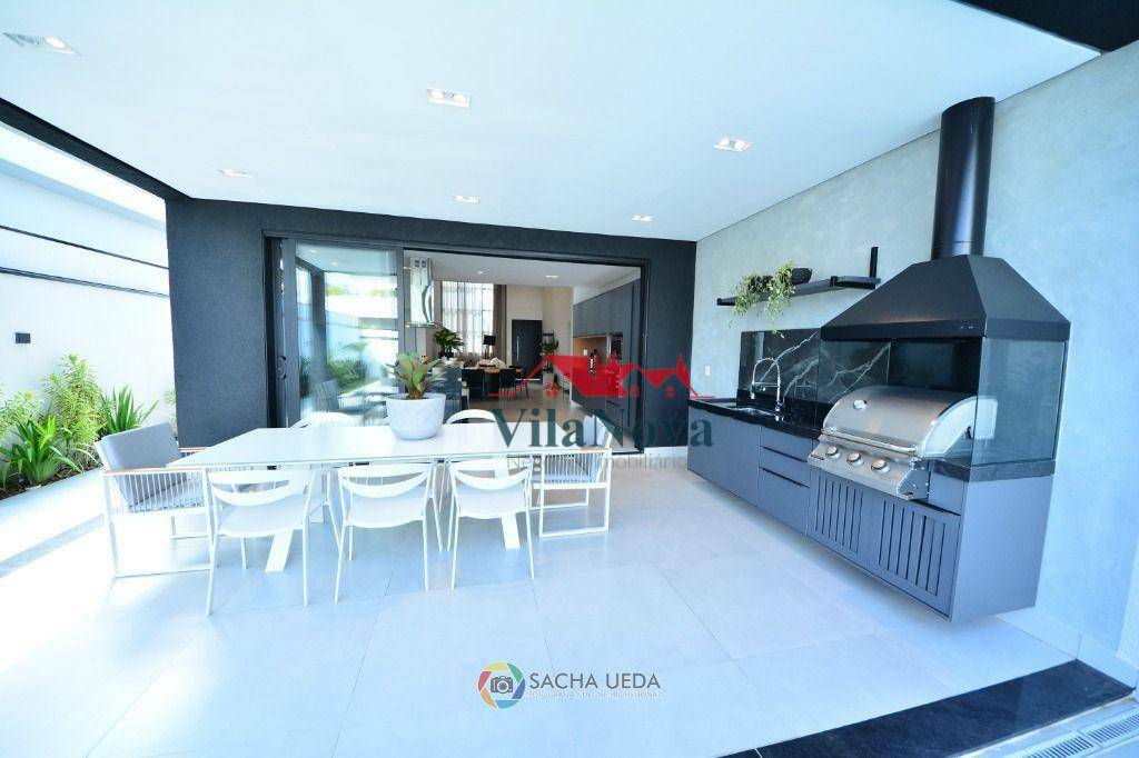 Casa de Condomínio à venda com 4 quartos, 260m² - Foto 2