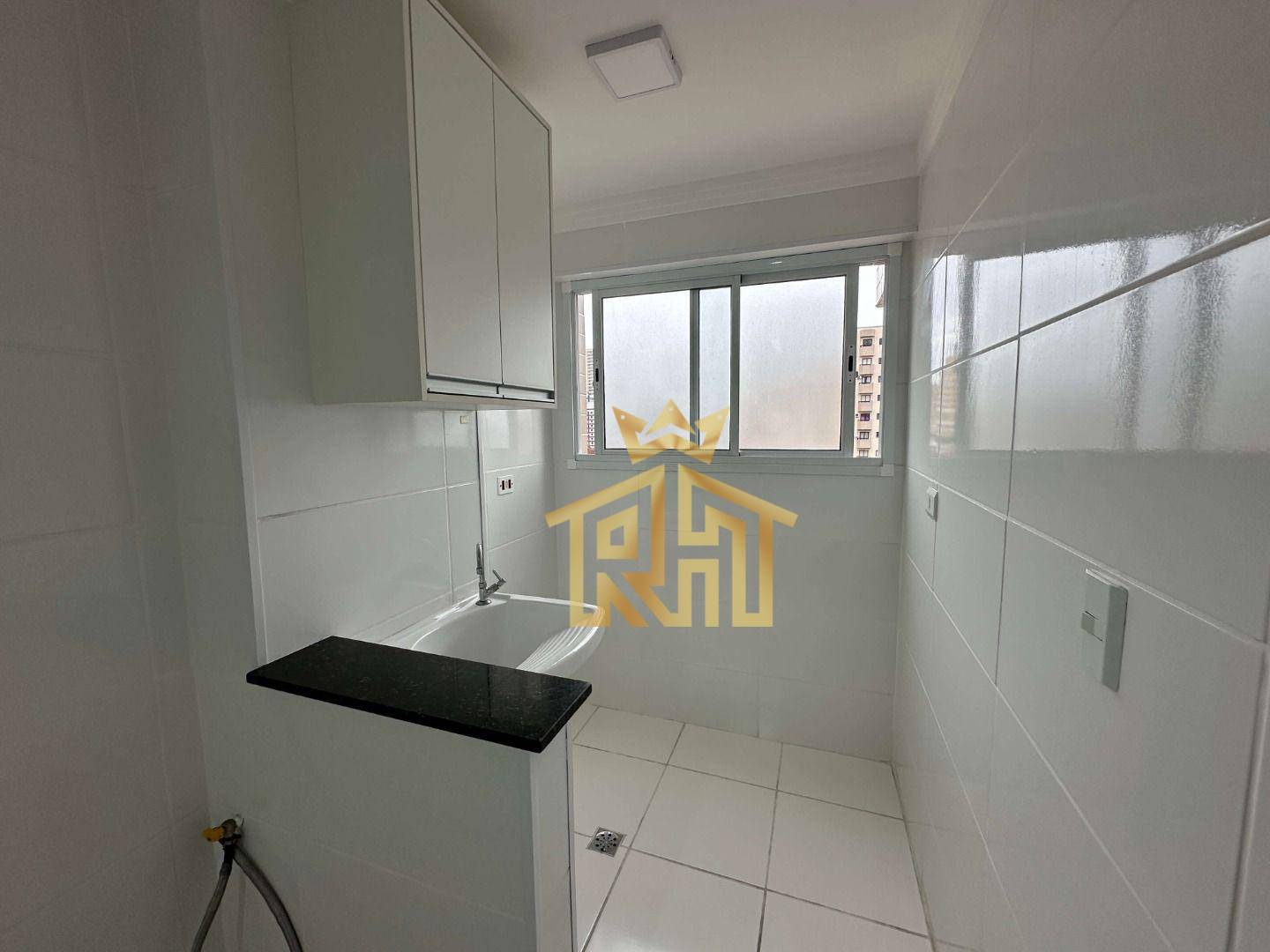 Apartamento à venda com 2 quartos, 68m² - Foto 9