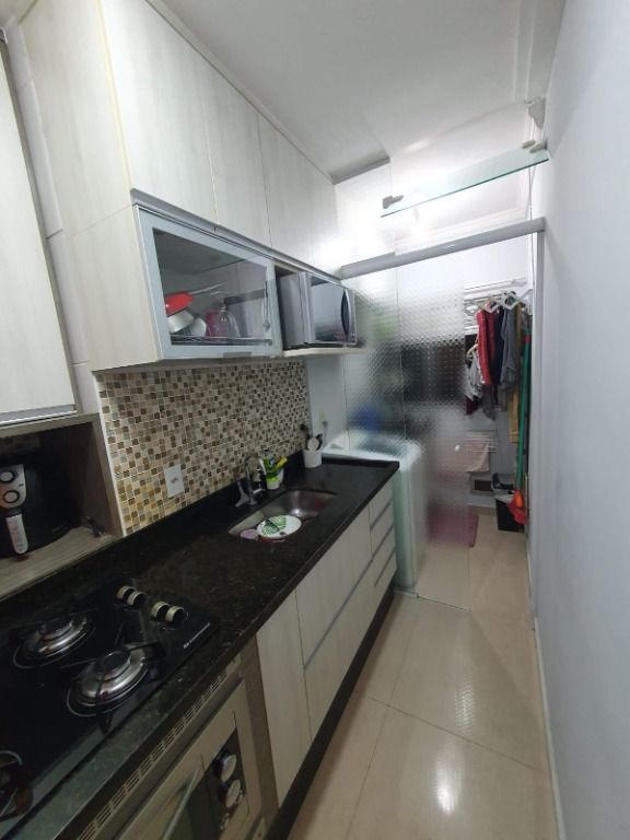 Apartamento à venda com 2 quartos, 51m² - Foto 8