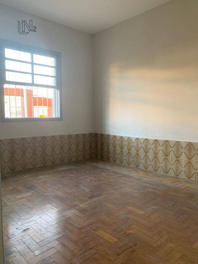 Casa à venda e aluguel com 3 quartos, 208m² - Foto 11