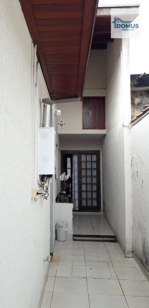 Casa à venda com 4 quartos, 220m² - Foto 39