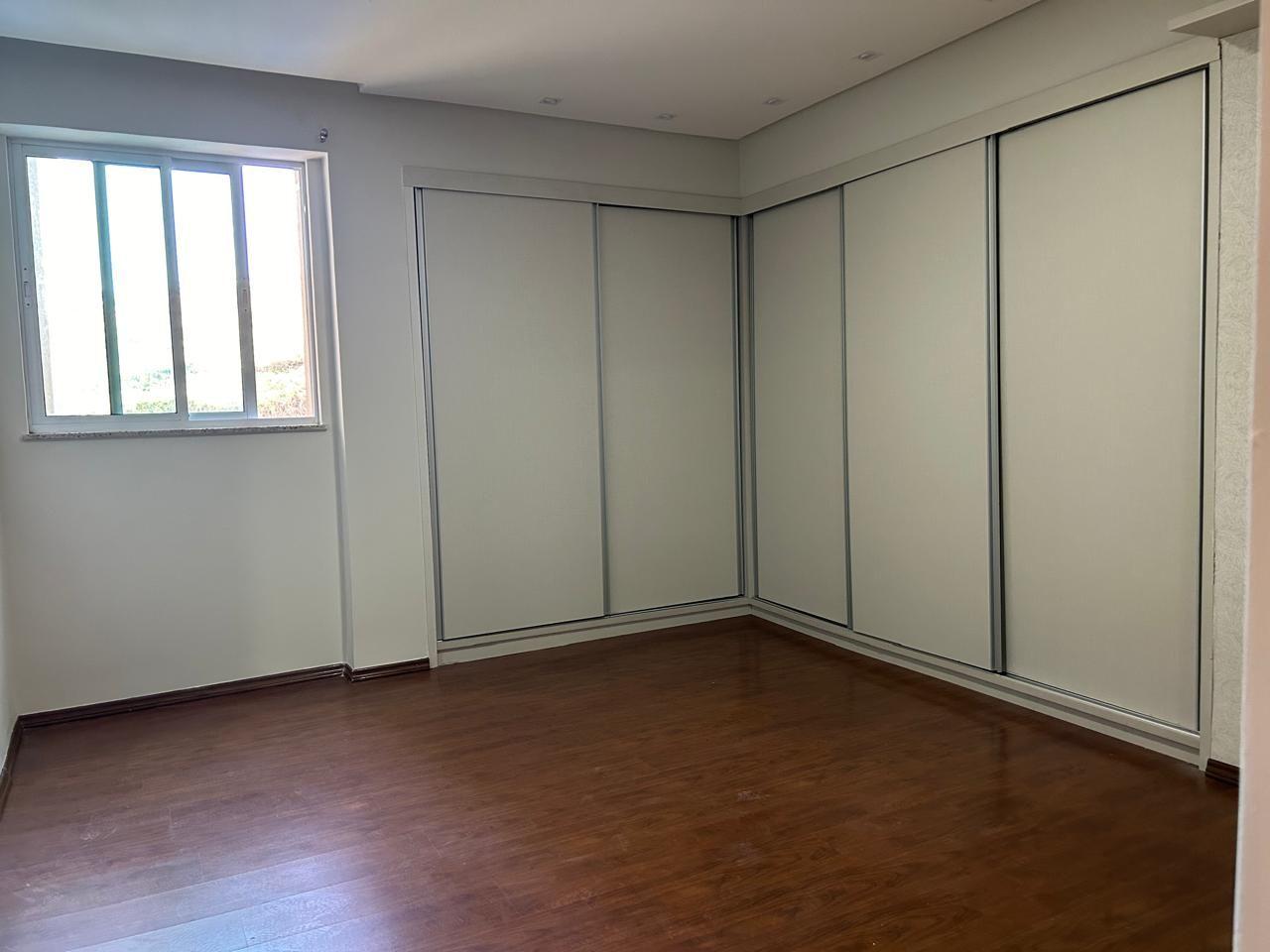 Apartamento à venda com 3 quartos, 173m² - Foto 13