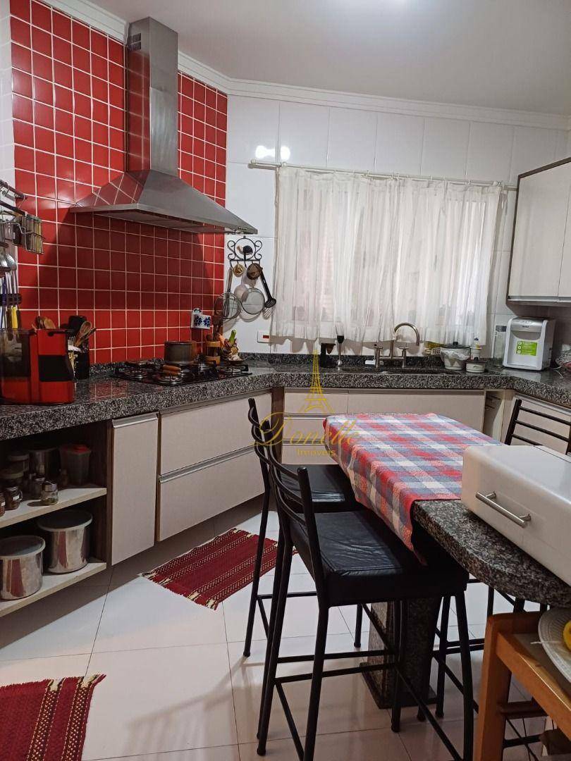 Sobrado à venda com 4 quartos, 234m² - Foto 11