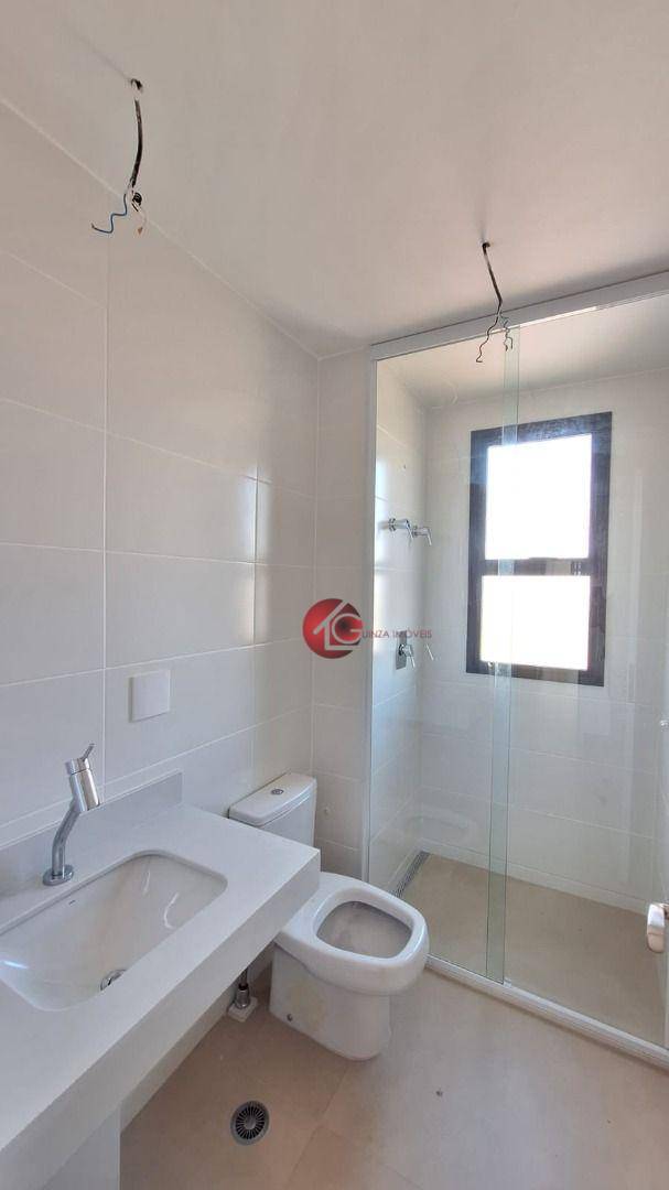 Apartamento à venda com 3 quartos, 200m² - Foto 19