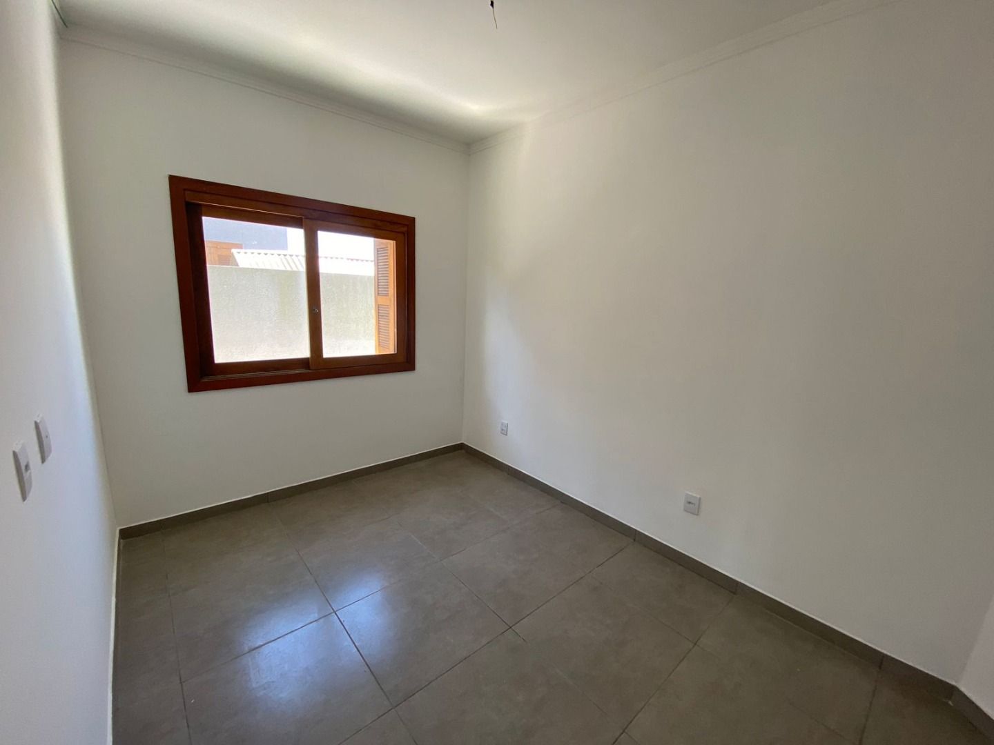 Casa à venda com 2 quartos, 65m² - Foto 11