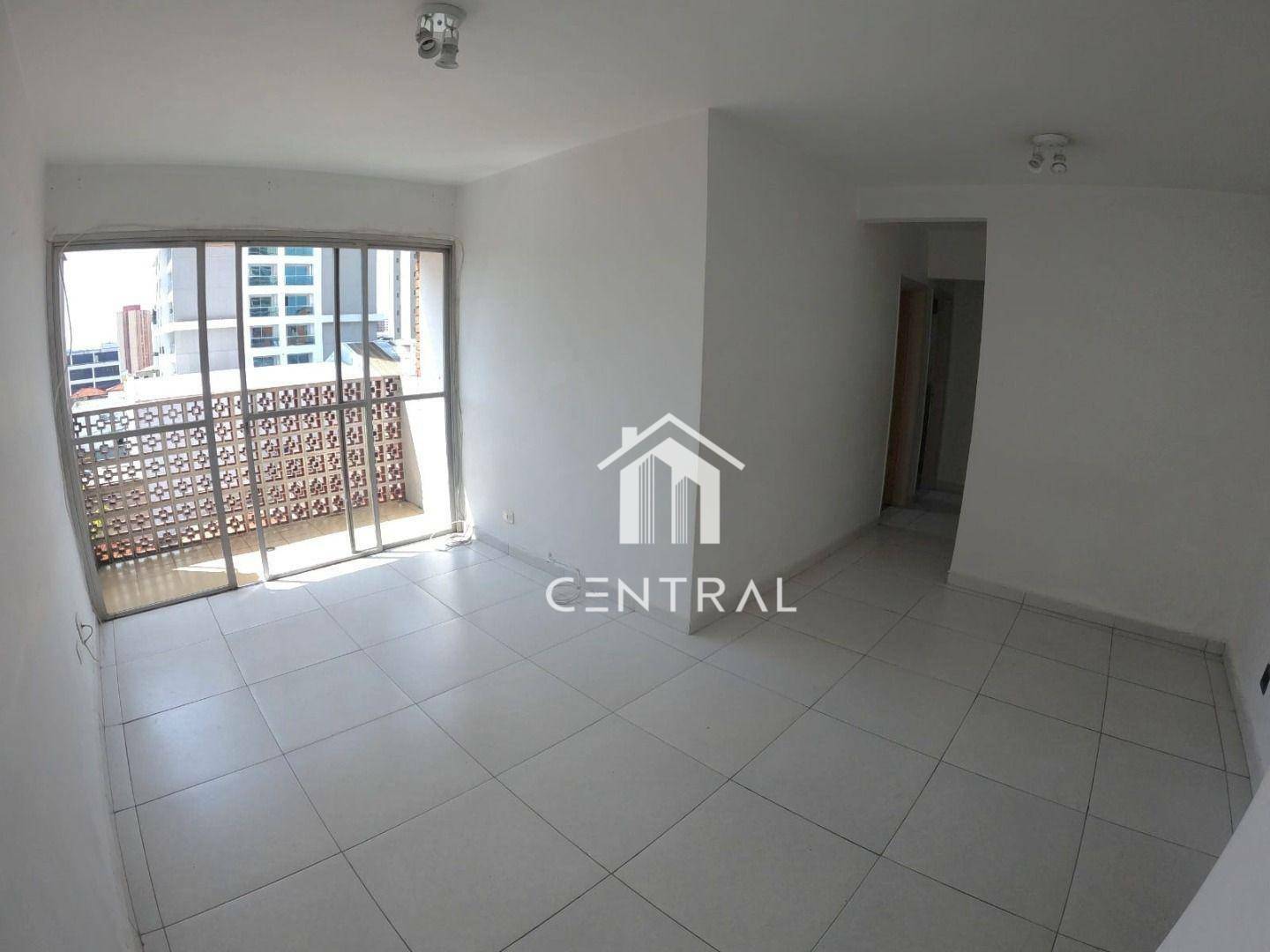 Apartamento à venda com 2 quartos, 78m² - Foto 3