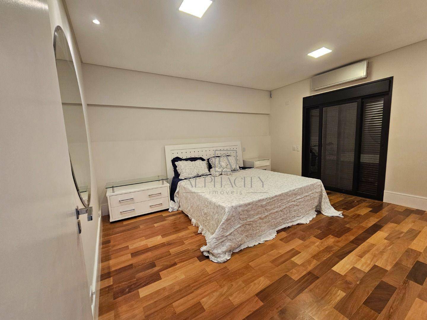Casa de Condomínio à venda e aluguel com 4 quartos, 650m² - Foto 30