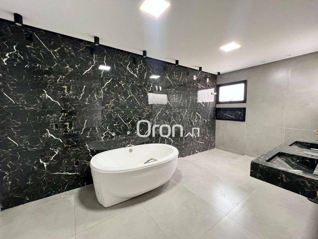 Sobrado à venda com 4 quartos, 310m² - Foto 8