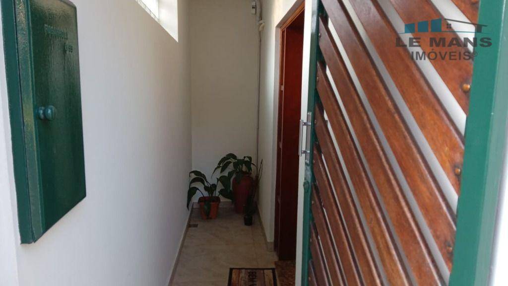 Casa à venda com 3 quartos, 92m² - Foto 10