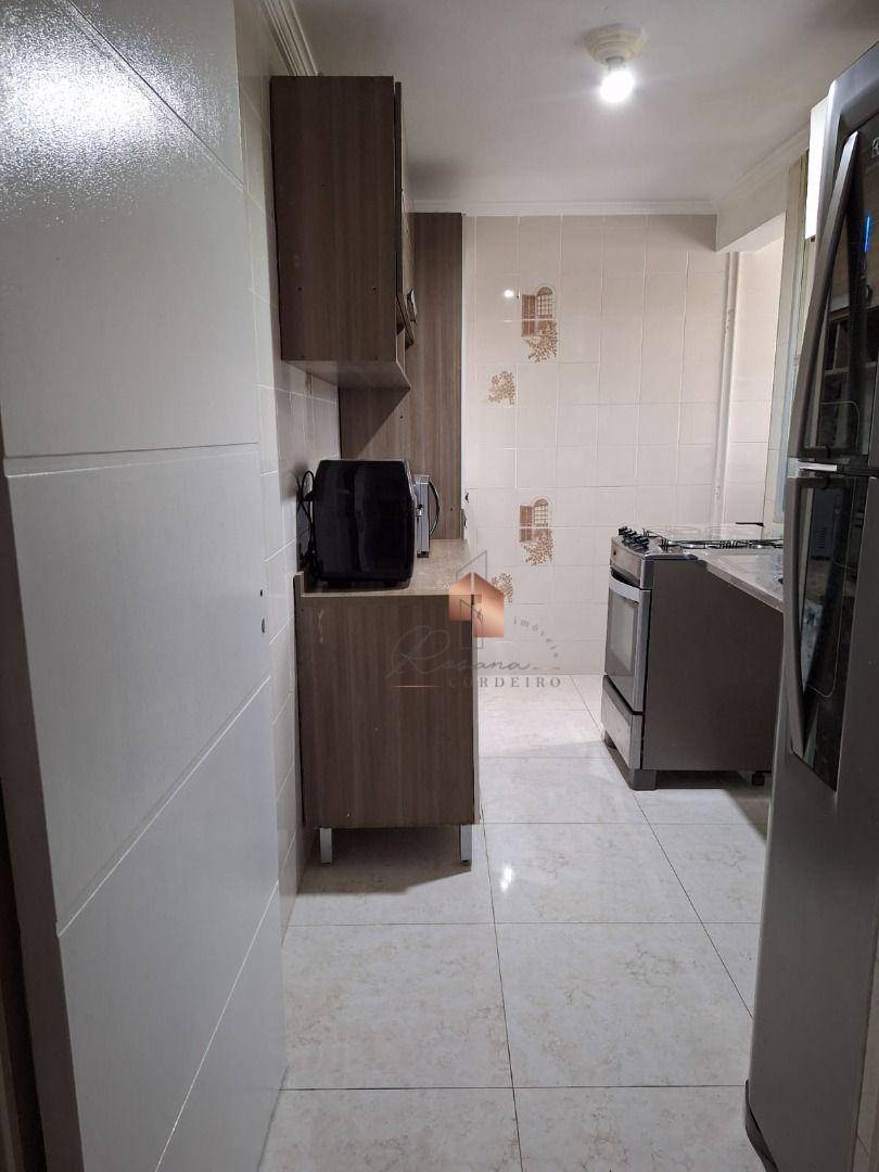 Apartamento à venda com 2 quartos, 43m² - Foto 6