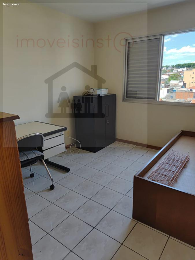 Apartamento à venda com 2 quartos, 79m² - Foto 11