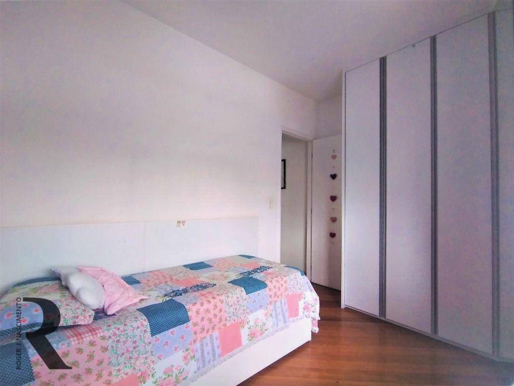 Apartamento à venda com 3 quartos, 120m² - Foto 22