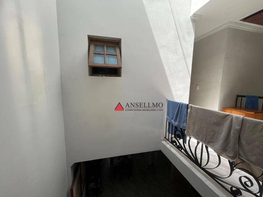 Sobrado à venda e aluguel com 4 quartos, 280m² - Foto 17