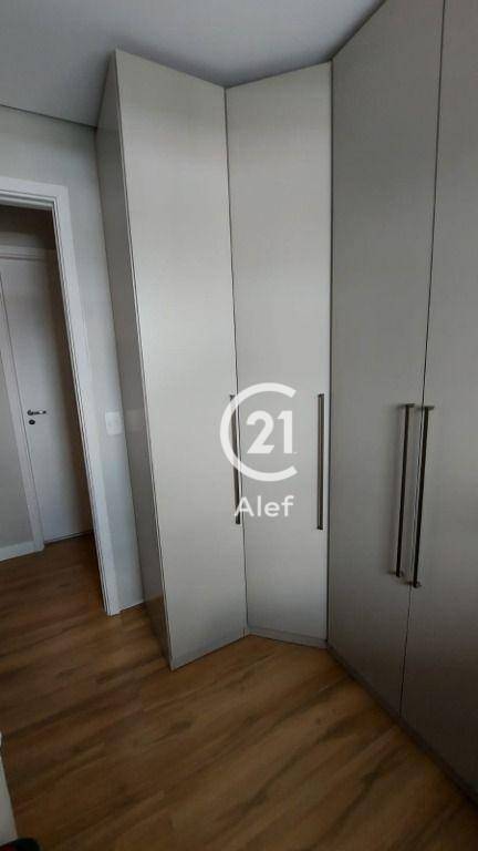 Apartamento à venda com 2 quartos, 62m² - Foto 11