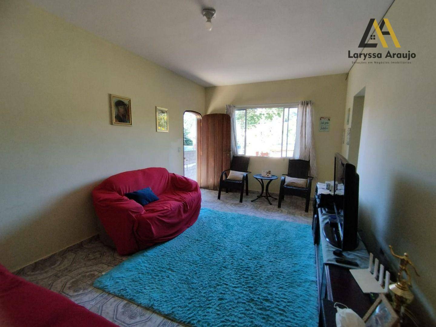 Casa à venda com 3 quartos, 90m² - Foto 4