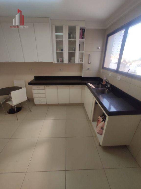 Apartamento à venda com 3 quartos, 118m² - Foto 46