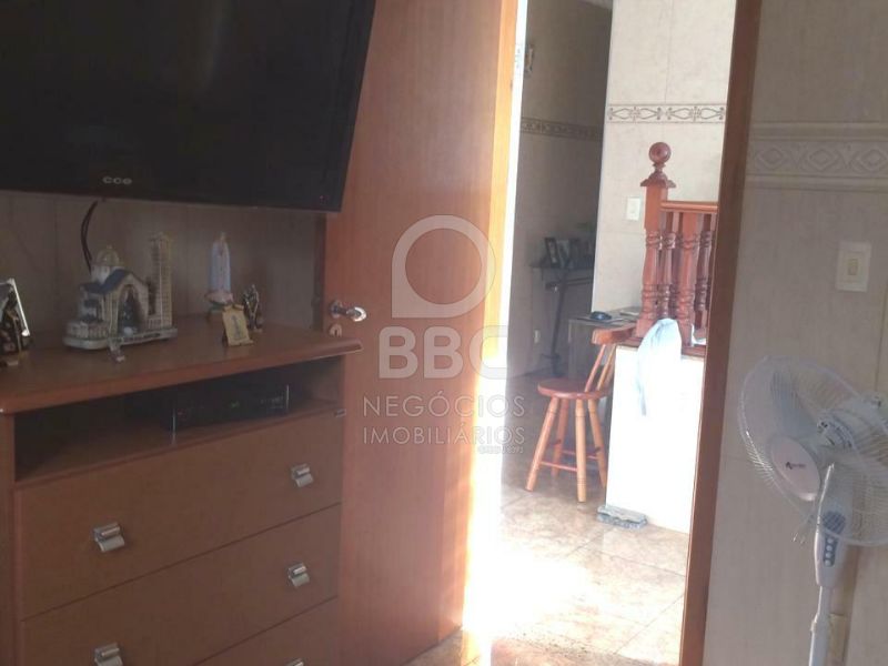 Sobrado à venda com 3 quartos, 206m² - Foto 24