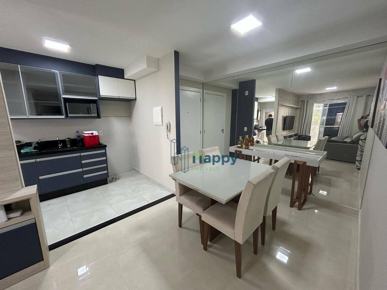 Apartamento à venda e aluguel com 2 quartos, 60m² - Foto 4