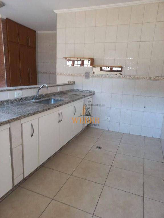 Sobrado à venda com 3 quartos, 500m² - Foto 39