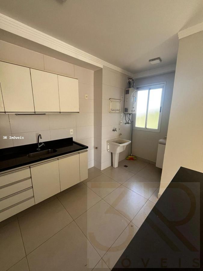 Apartamento à venda com 3 quartos, 101m² - Foto 7