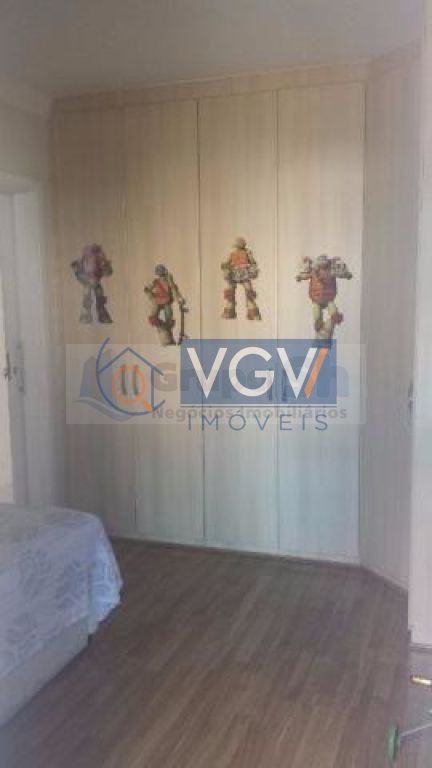 Apartamento à venda com 2 quartos, 62m² - Foto 6