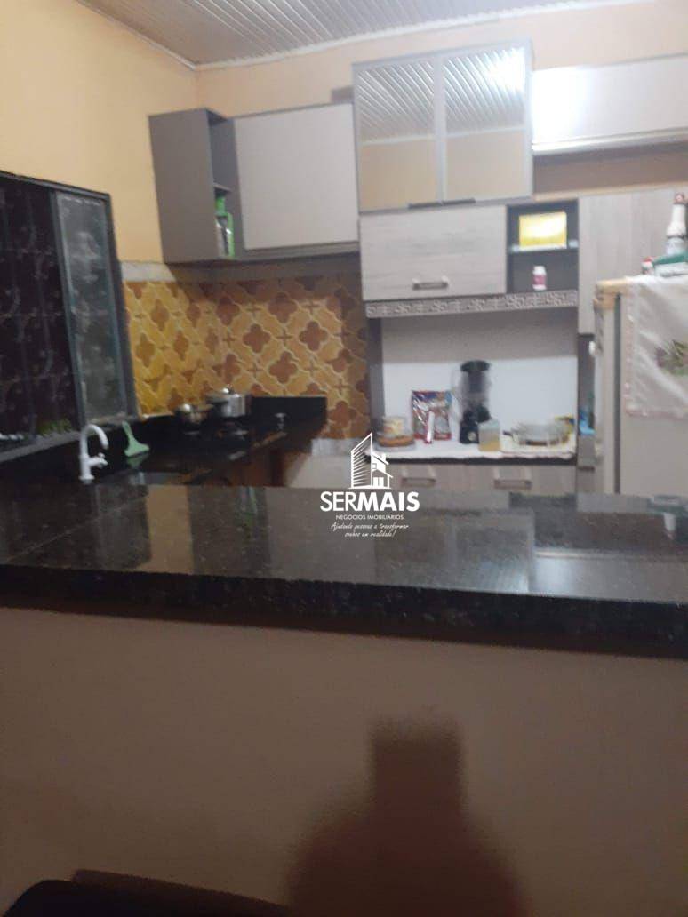 Casa, 4 quartos, 111 m² - Foto 1