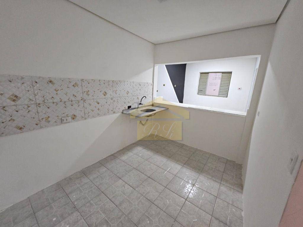 Sobrado à venda com 2 quartos, 120M2 - Foto 7