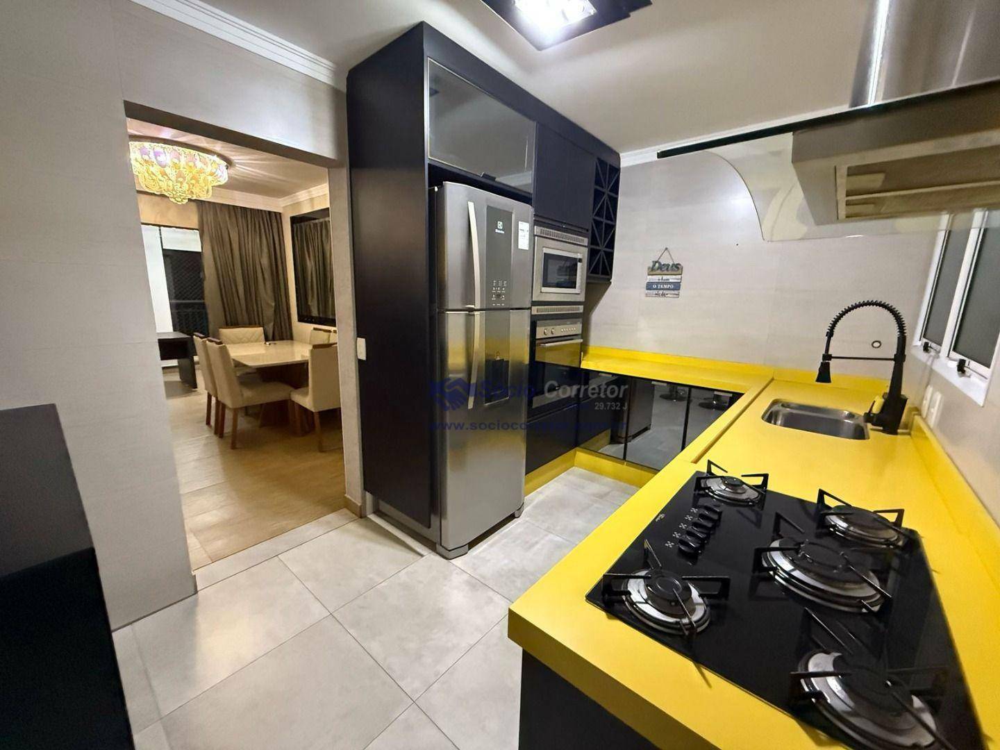 Apartamento para alugar com 3 quartos, 109m² - Foto 3