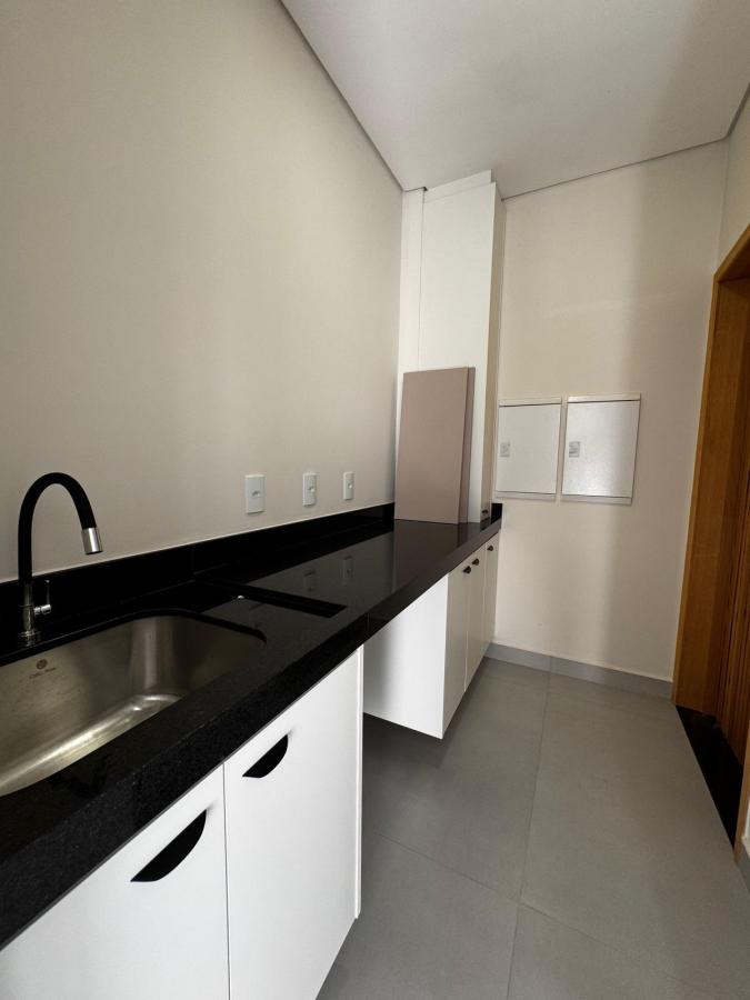 Casa de Condomínio à venda com 3 quartos, 195m² - Foto 20