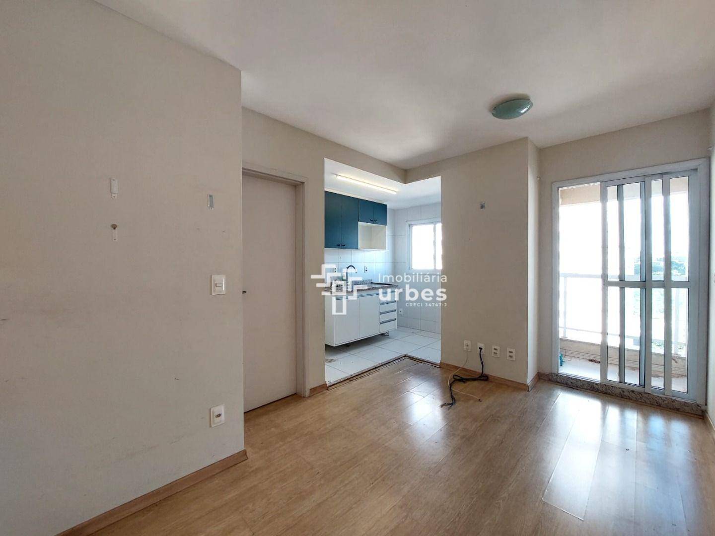 Apartamento para alugar com 3 quartos, 80m² - Foto 2