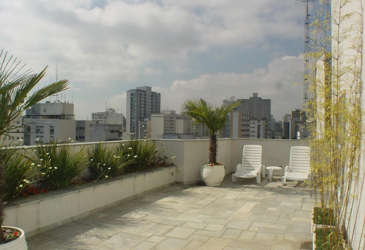 Apartamento à venda com 3 quartos, 183m² - Foto 3