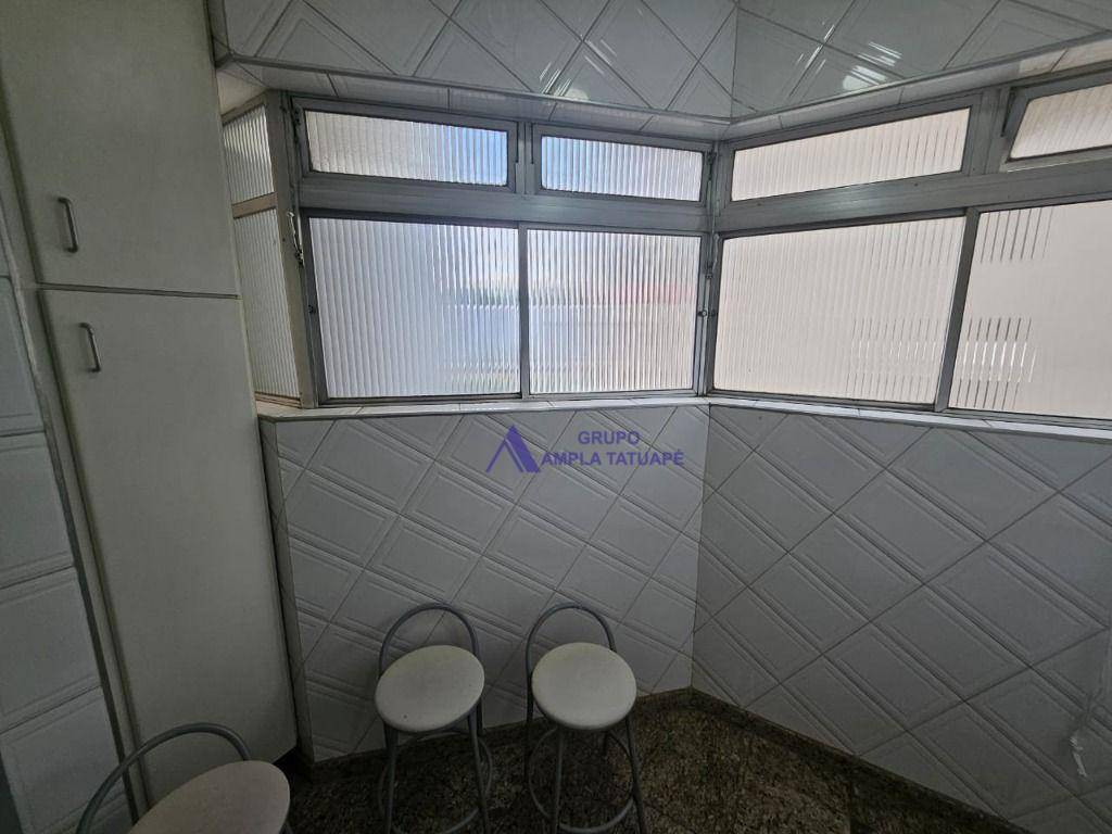 Apartamento para alugar com 2 quartos, 65m² - Foto 5