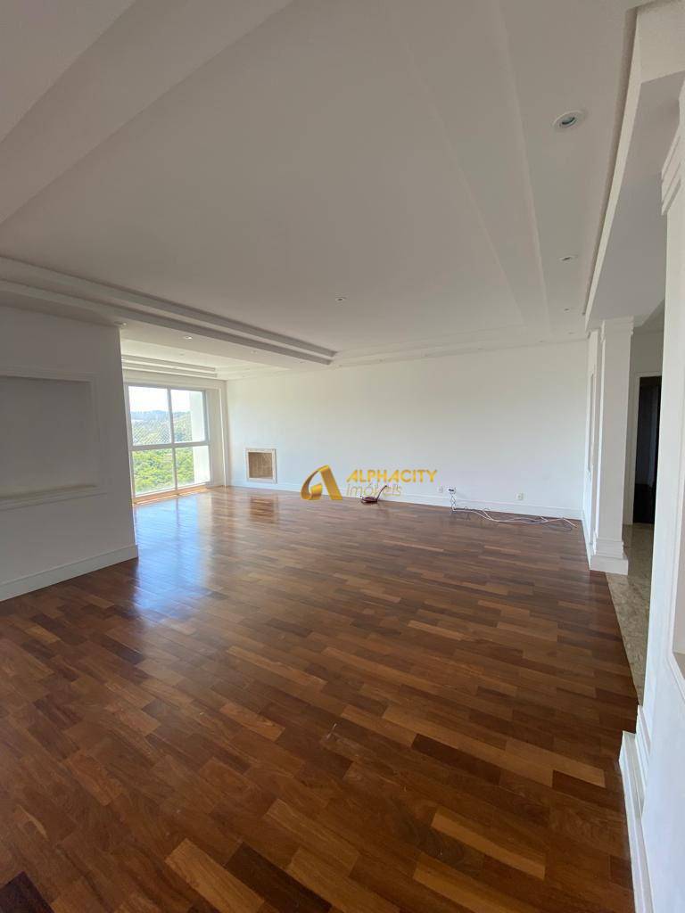 Apartamento para alugar com 4 quartos, 367m² - Foto 22