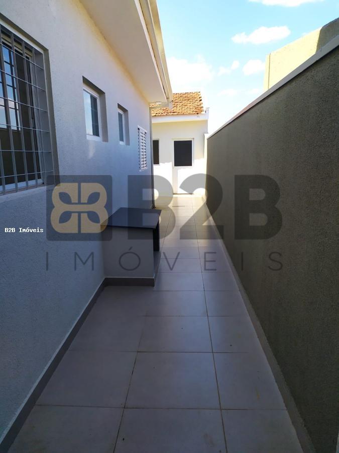 Casa à venda com 3 quartos, 170m² - Foto 18