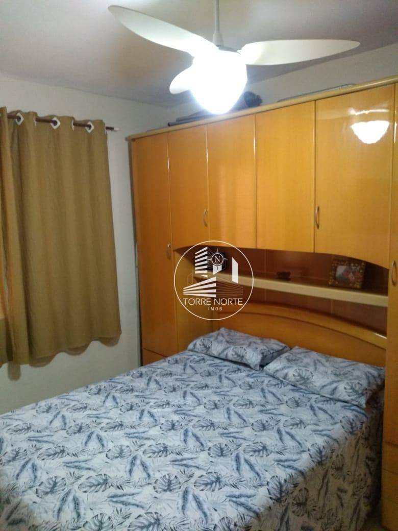 Apartamento à venda com 2 quartos, 64m² - Foto 7