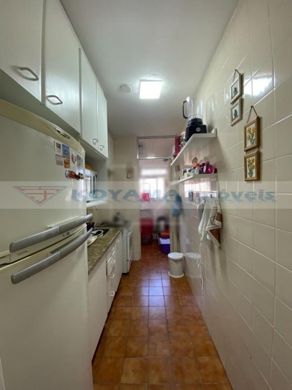 Apartamento à venda com 2 quartos, 67m² - Foto 12