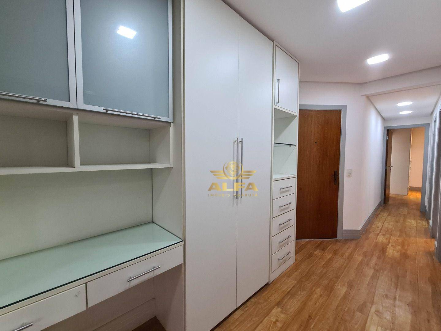 Apartamento à venda com 3 quartos, 115m² - Foto 17