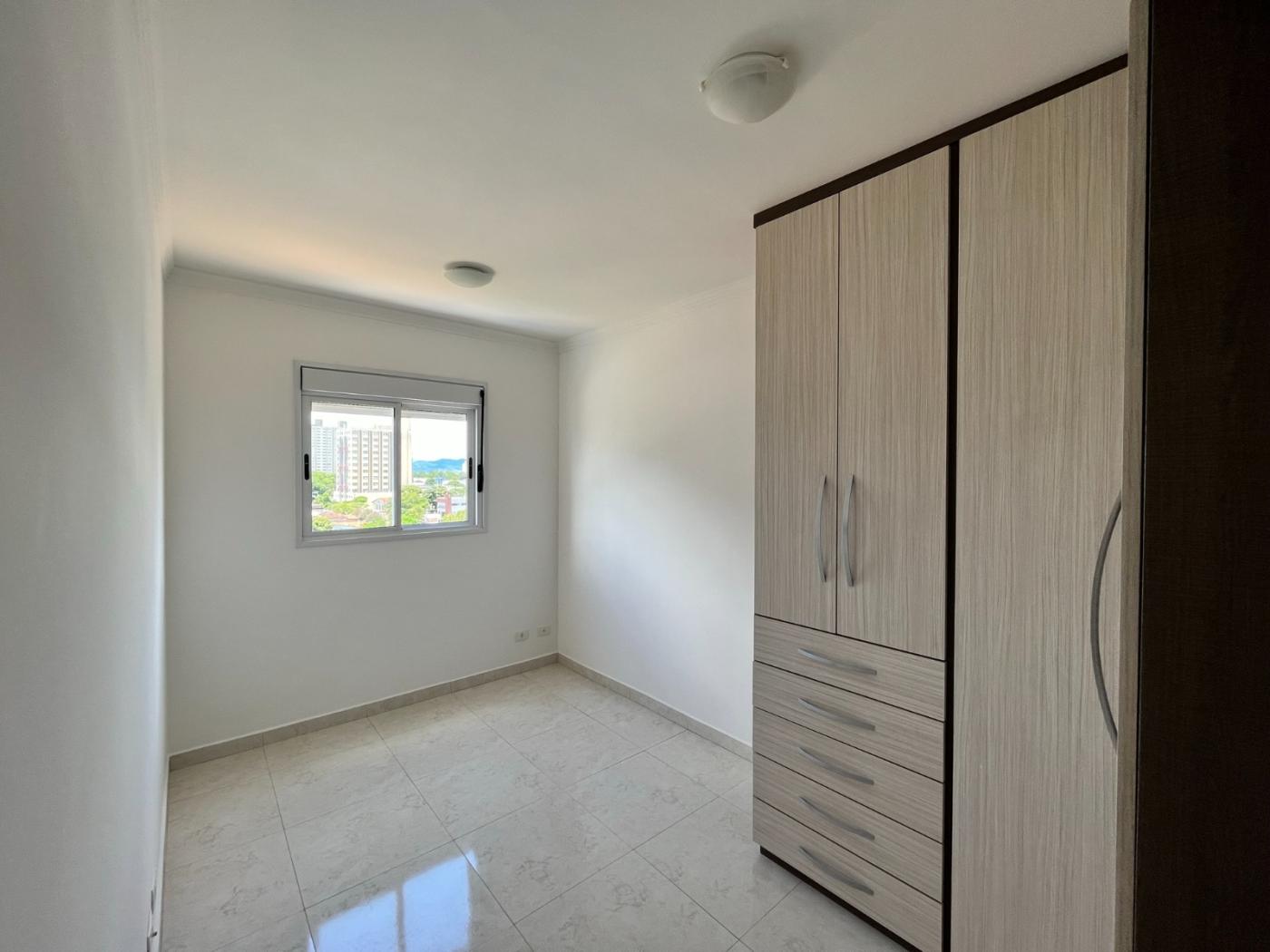 Apartamento para alugar com 2 quartos, 60m² - Foto 11