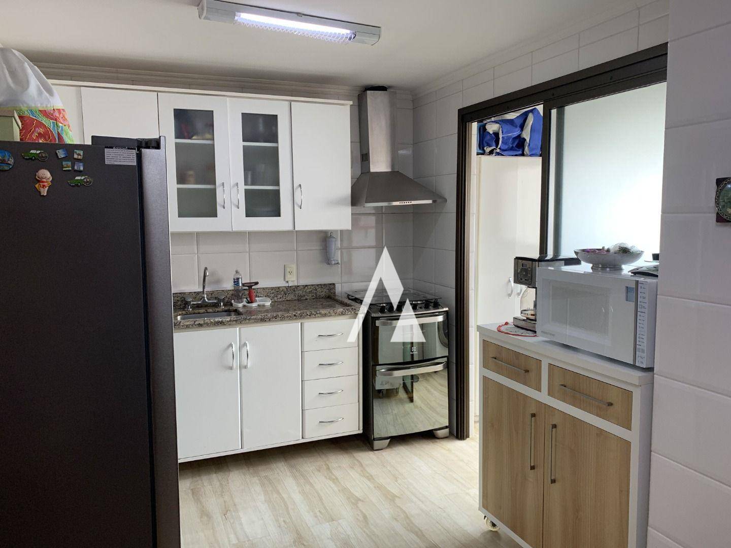 Apartamento à venda com 3 quartos, 100m² - Foto 10