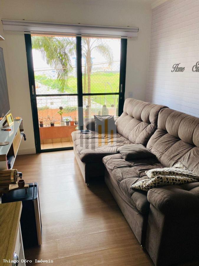 Apartamento à venda com 3 quartos, 64m² - Foto 7