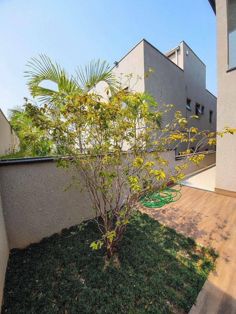 Casa de Condomínio à venda com 4 quartos, 390m² - Foto 21