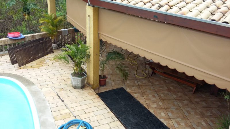 Chácara à venda com 4 quartos, 250m² - Foto 16