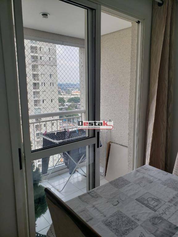 Apartamento à venda com 3 quartos, 64m² - Foto 13