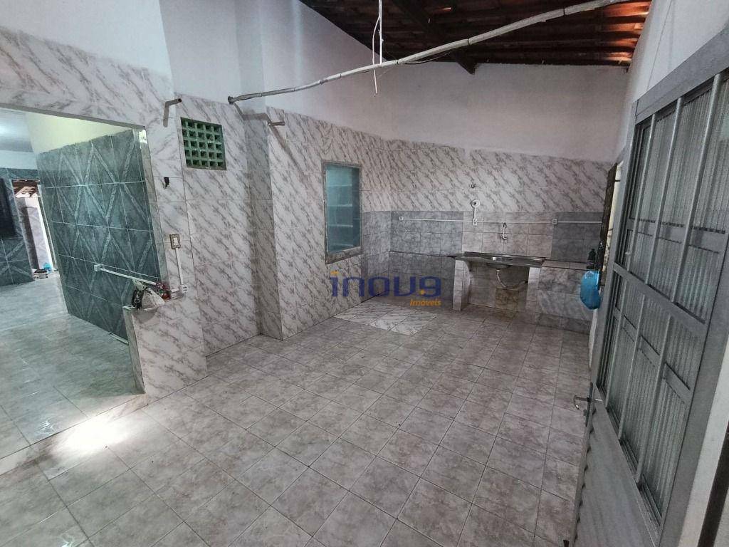 Casa para alugar com 2 quartos, 100M2 - Foto 24